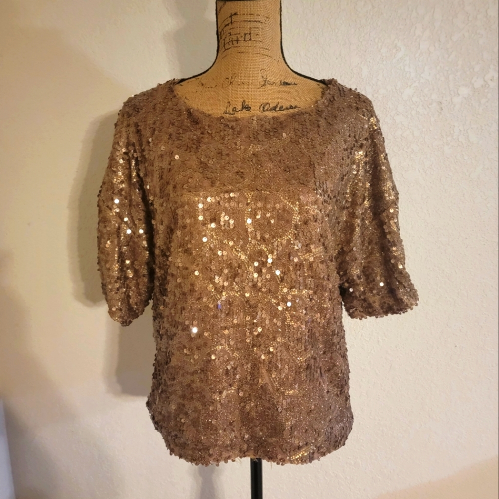 Gianni Bini/L/ Cropped Rose Gold Sequin Top